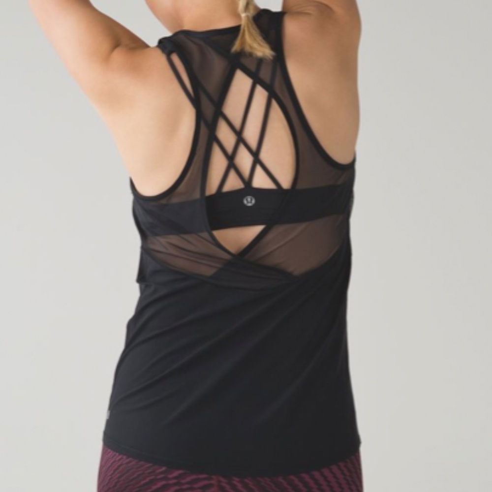 LULULEMON Tranquil Tank SIZE 6